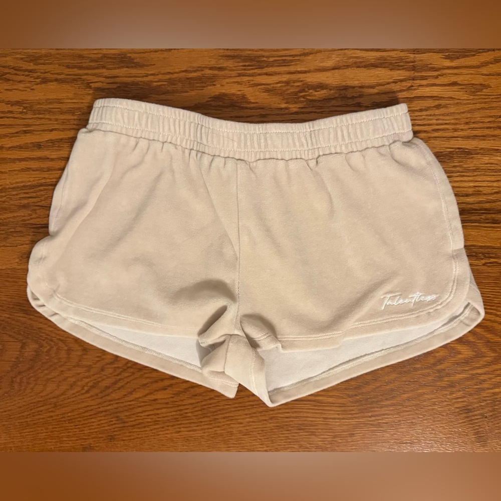 TALENTLESS Beige Shorts